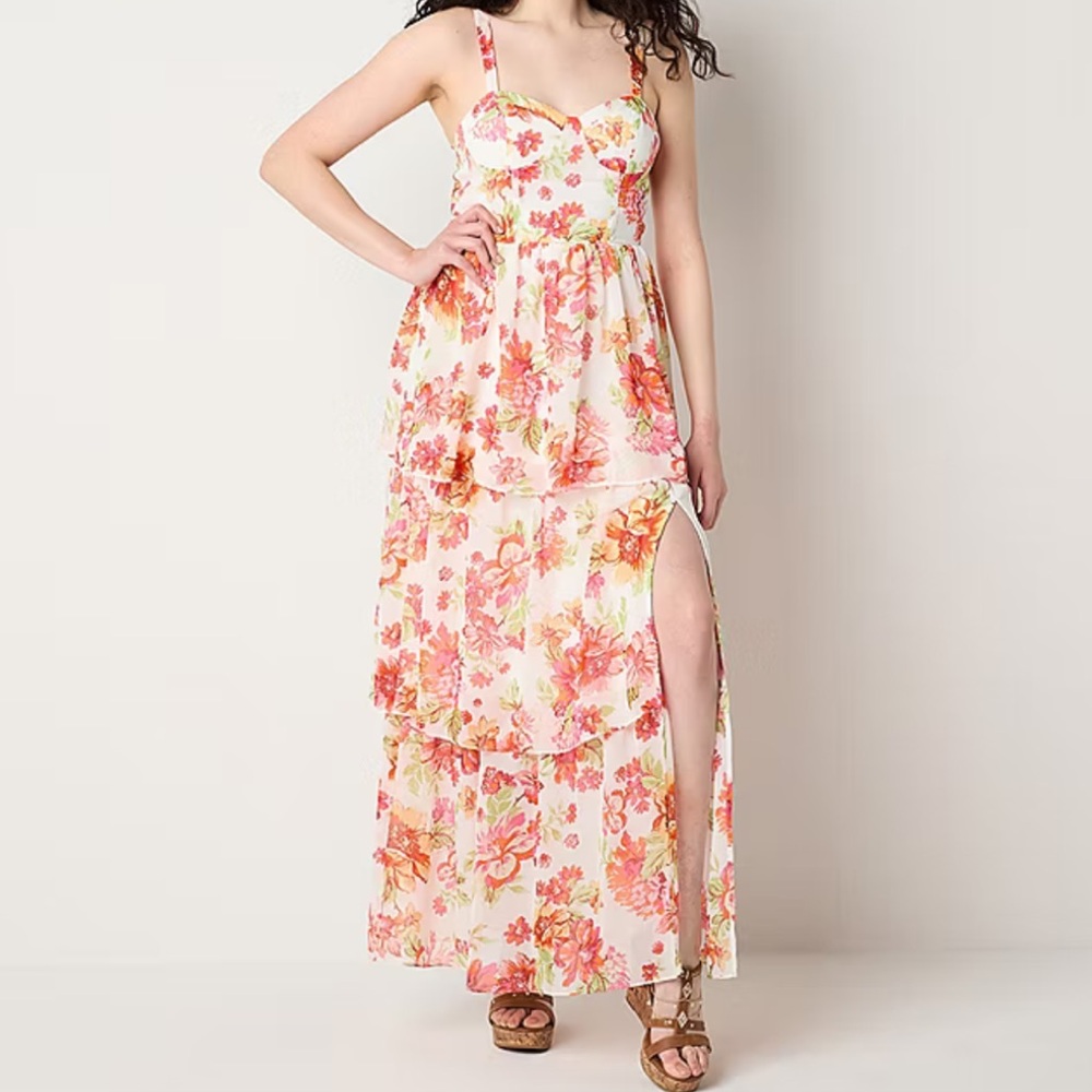 by & by White Cream Ruffled Tiered Sundress